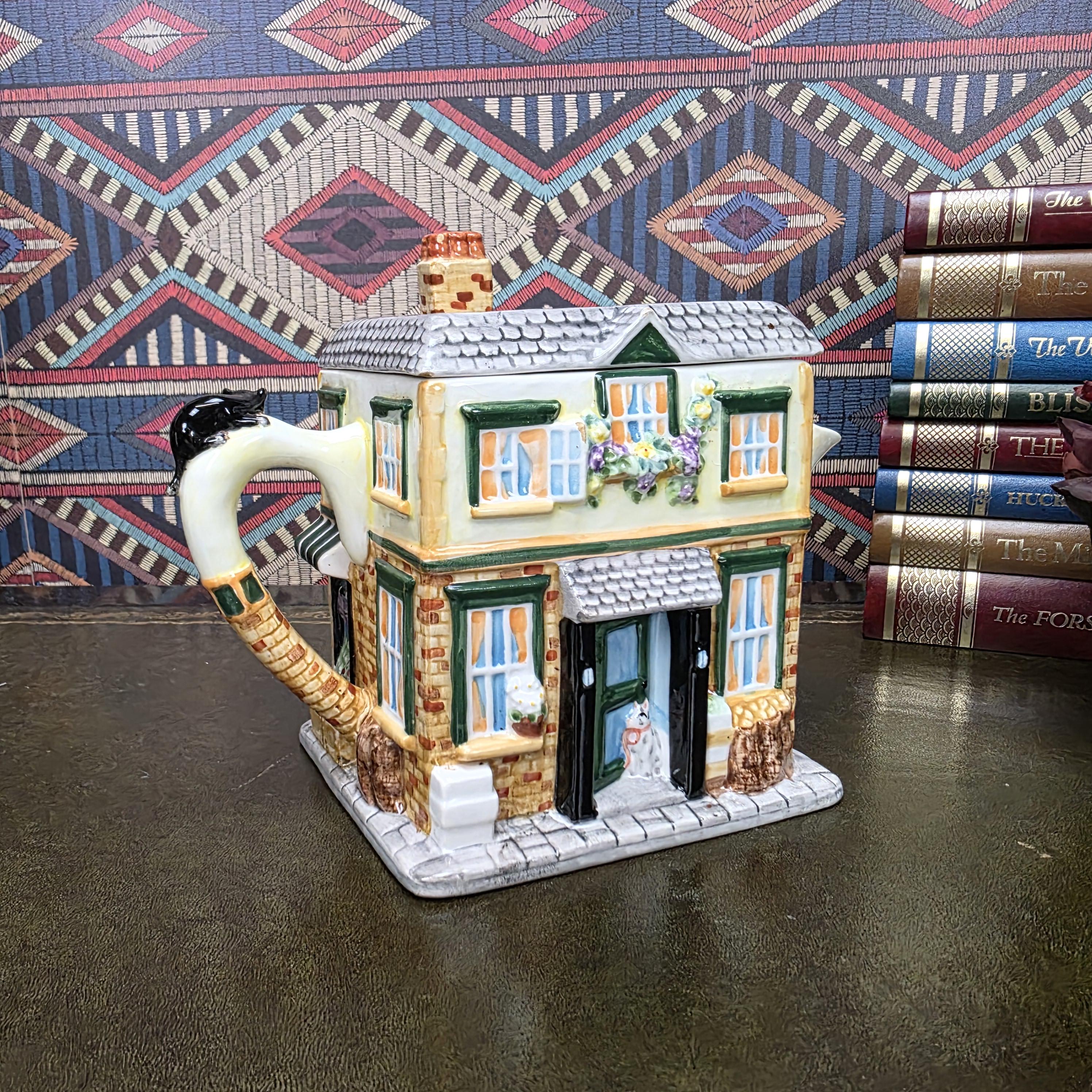 Vintage Ceramic Teapot House Greengrocer Leonardo Collection Decorative Cottage Teapot Collectible Kitchen Decor