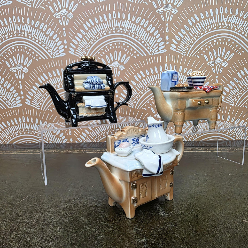Cardew Design Novelty Teapot Choice Kitchen Cupboard Wash Stand Range Cooker Made in England