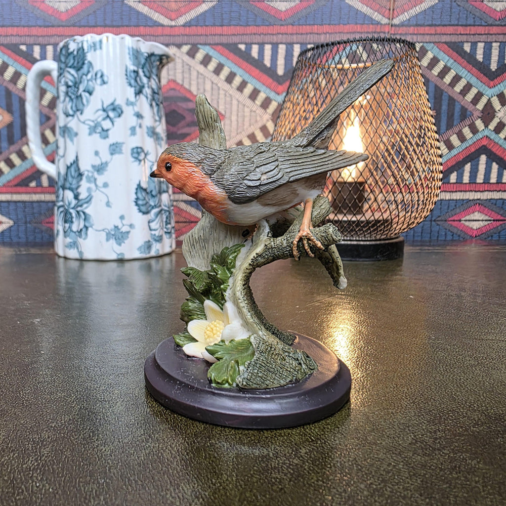Robin Bird Figurine Reader's Digest 2004 Hand Painted Wildlife Sculpture Andy Pearce Nature Collectible