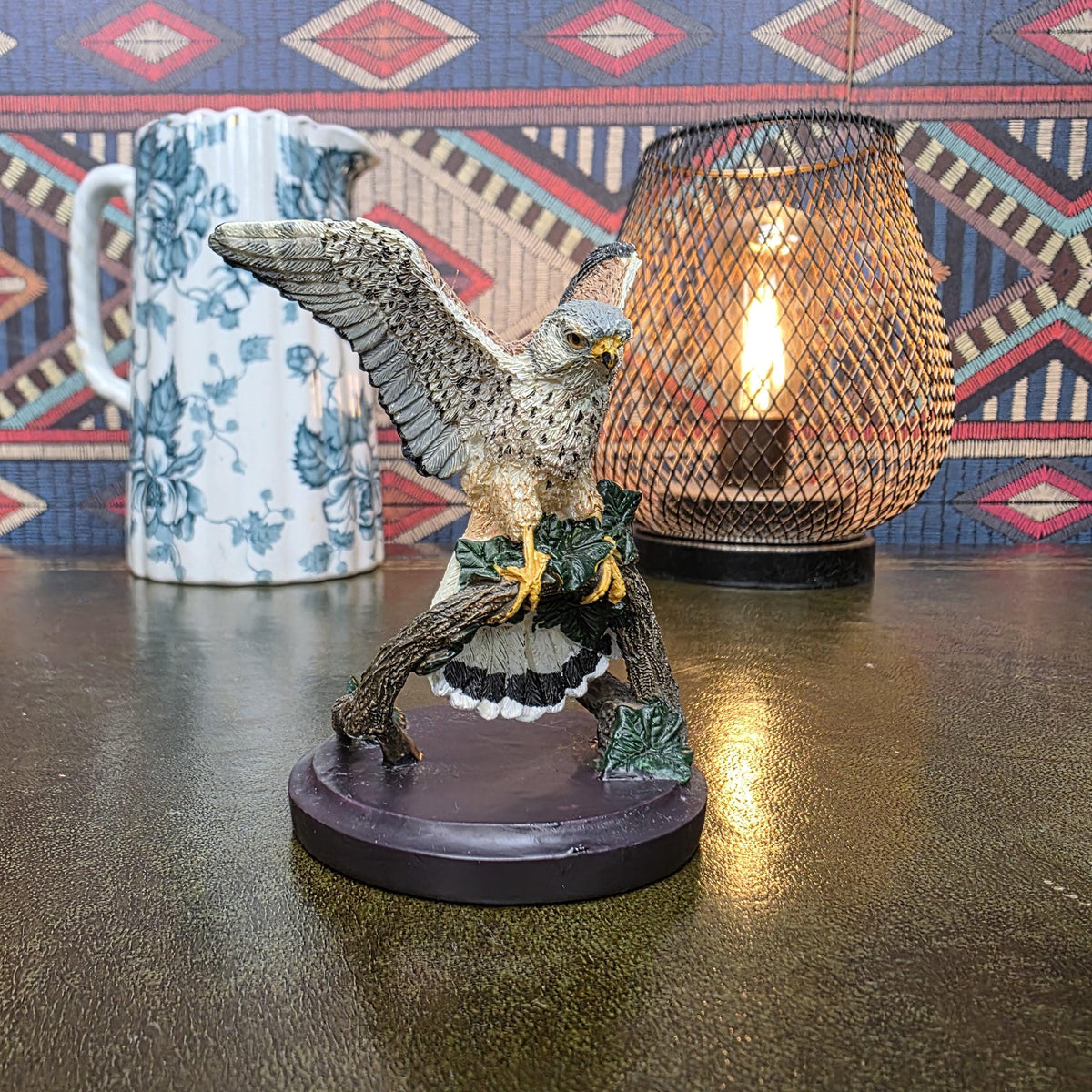 Kestrel Bird Figurine Reader's Digest 2004 Hand Painted Falcon Sculpture Andy Pearce Wildlife Collectible