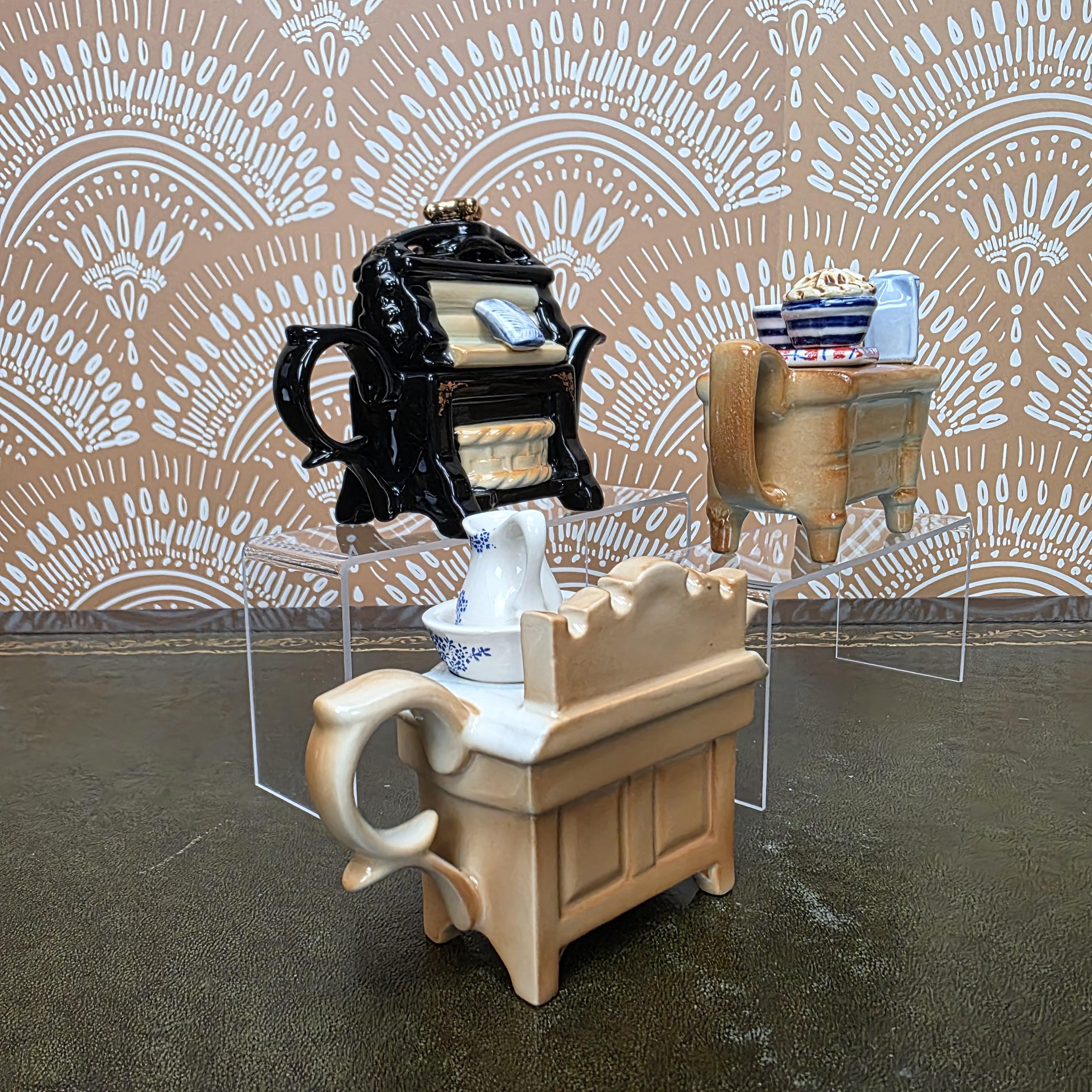 Cardew Design Novelty Teapot Choice Kitchen Cupboard Wash Stand Range Cooker Made in England
