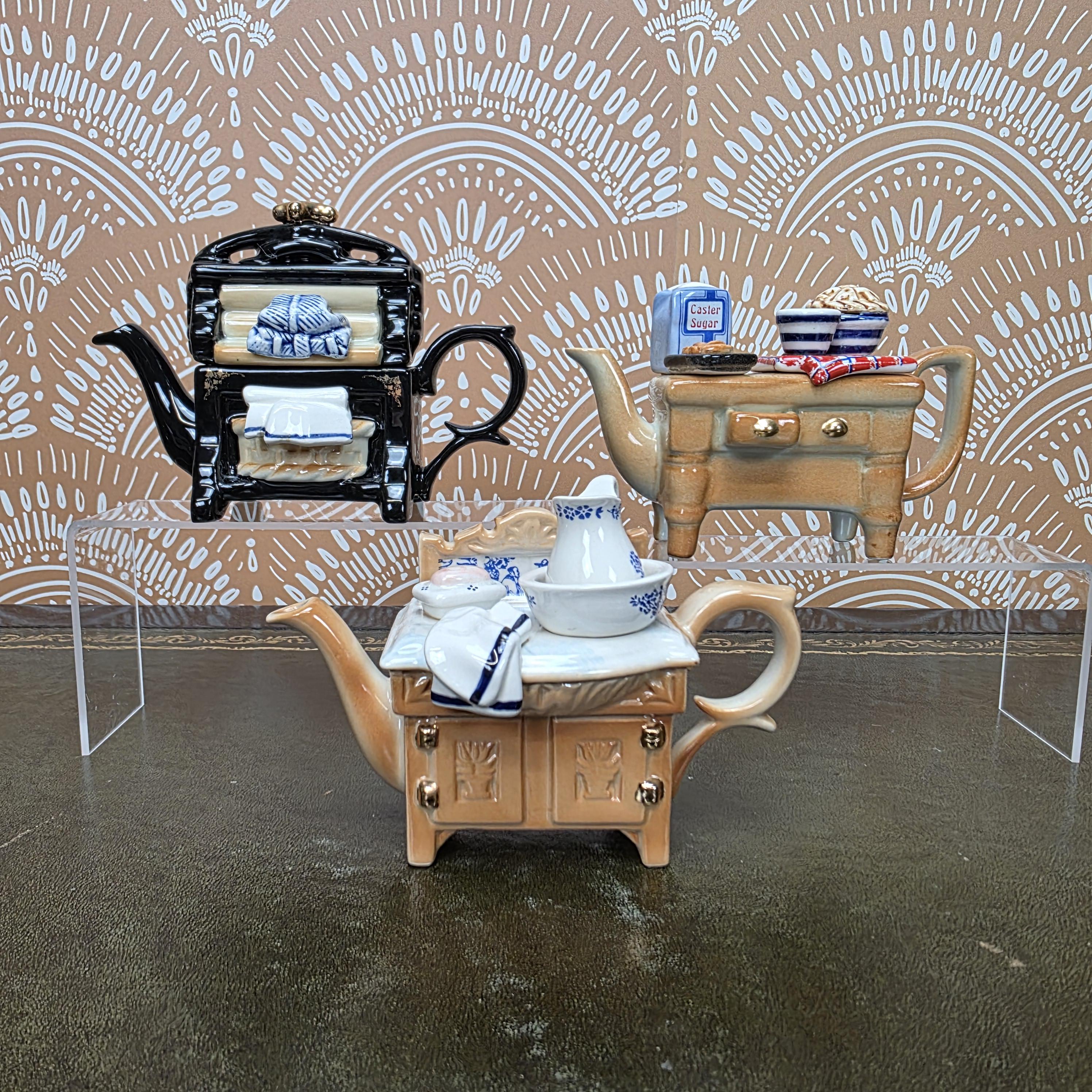 Cardew Design Novelty Teapot Choice Kitchen Cupboard Wash Stand Range Cooker Made in England