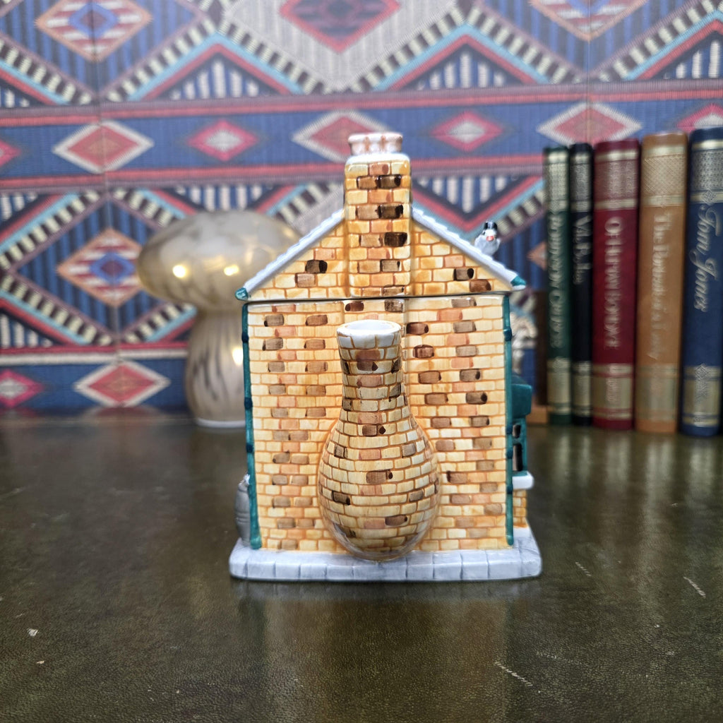 Coronation Street Teapot Rovers Return Inn Annie Rowe Ceramic Pub Collectible TV Memorabilia Kitchen