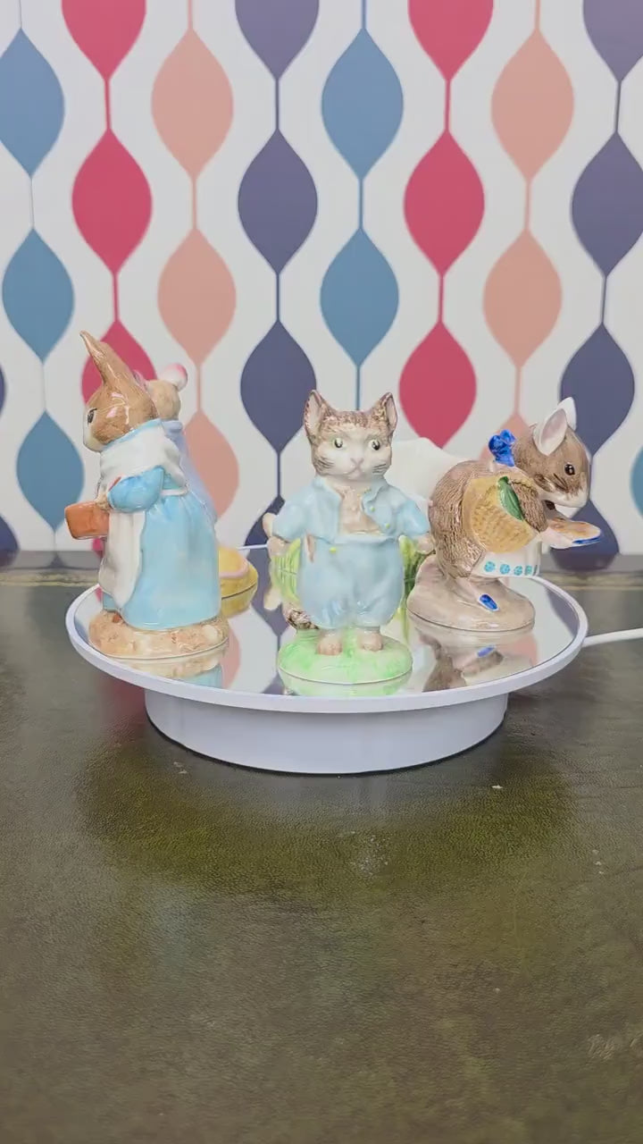 Beswick Beatrix Potter Johnny Town Mouse Figurine Eating Corn Royal Doulton Collectible Character Figure