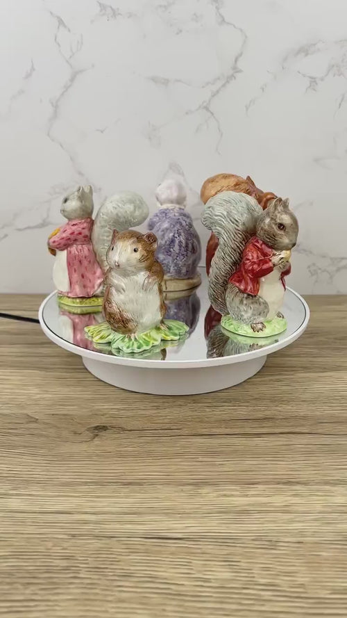 Beatrix POTTERS Beswick Figurine, Timmy Tiptoes, Porcelain Made in ENGLAND Figure, Beswick Figurines Collection