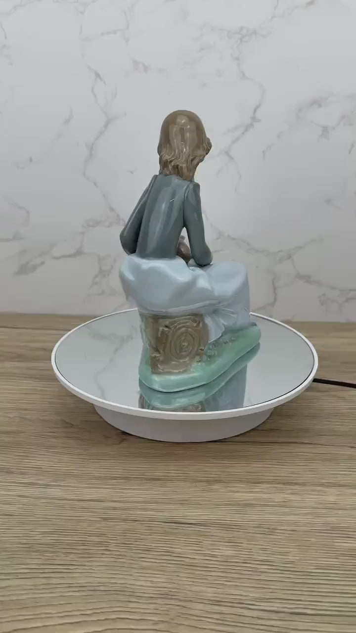Vintage Rare Porcelain Lady with Rabbit Bunnies Figurine, Farm Girl Figurine, Nao by Lladro Ceramic Collectible Decorative Display Ornaments
